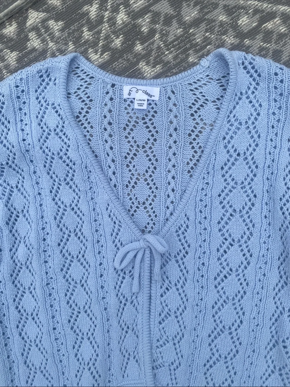 Art class crochet cardigan - Picture 2 of 4